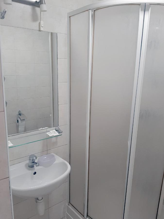 Kambariu Nuoma - Siauliai Saurida Motel Eksteriør billede